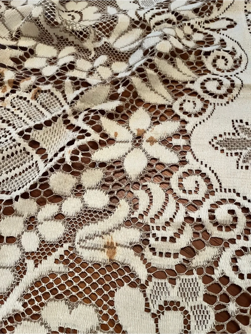 Vintage 1960 Cream Floral Lace Tablecloth Made in France 68” x 88”